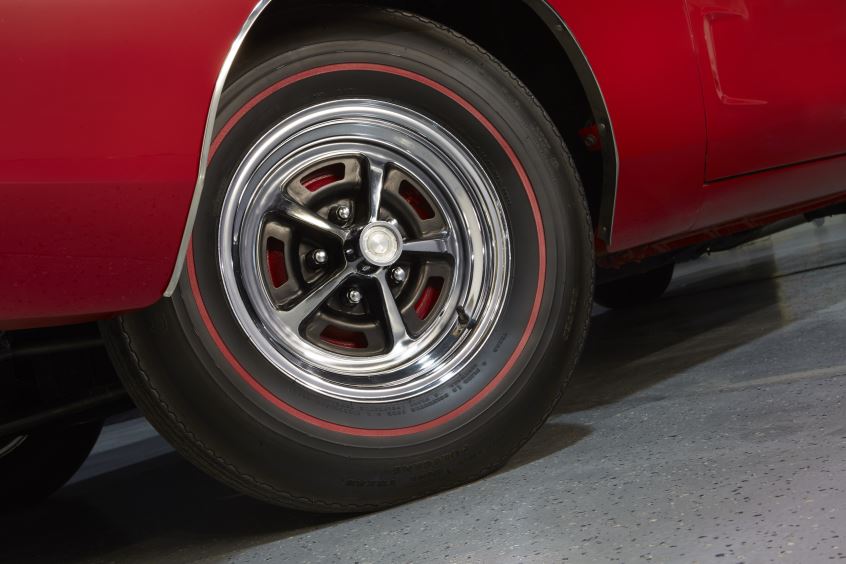 Red 1968 Dodge Charger Wheel 